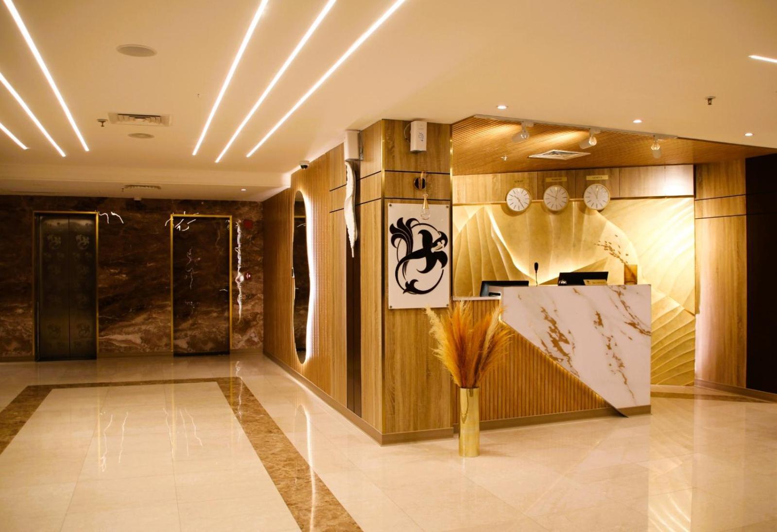 Plaza Athenee Hotel Kuwait City Exterior foto