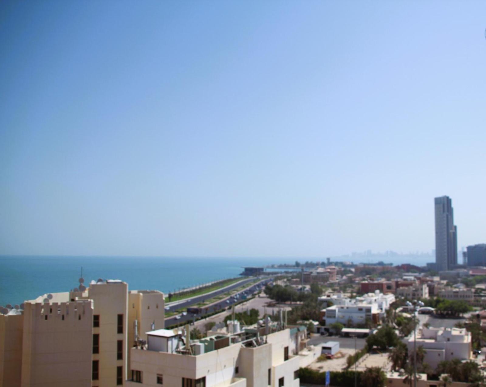 Plaza Athenee Hotel Kuwait City Exterior foto